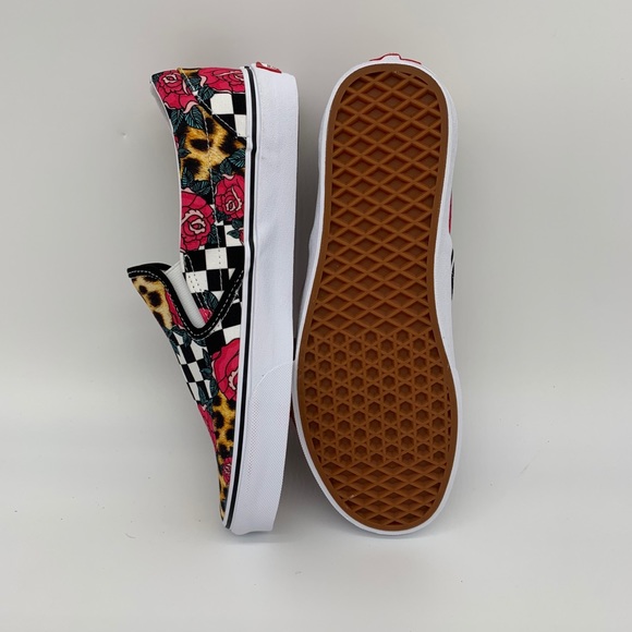 Classic Slip-On - Picture 5 of 9